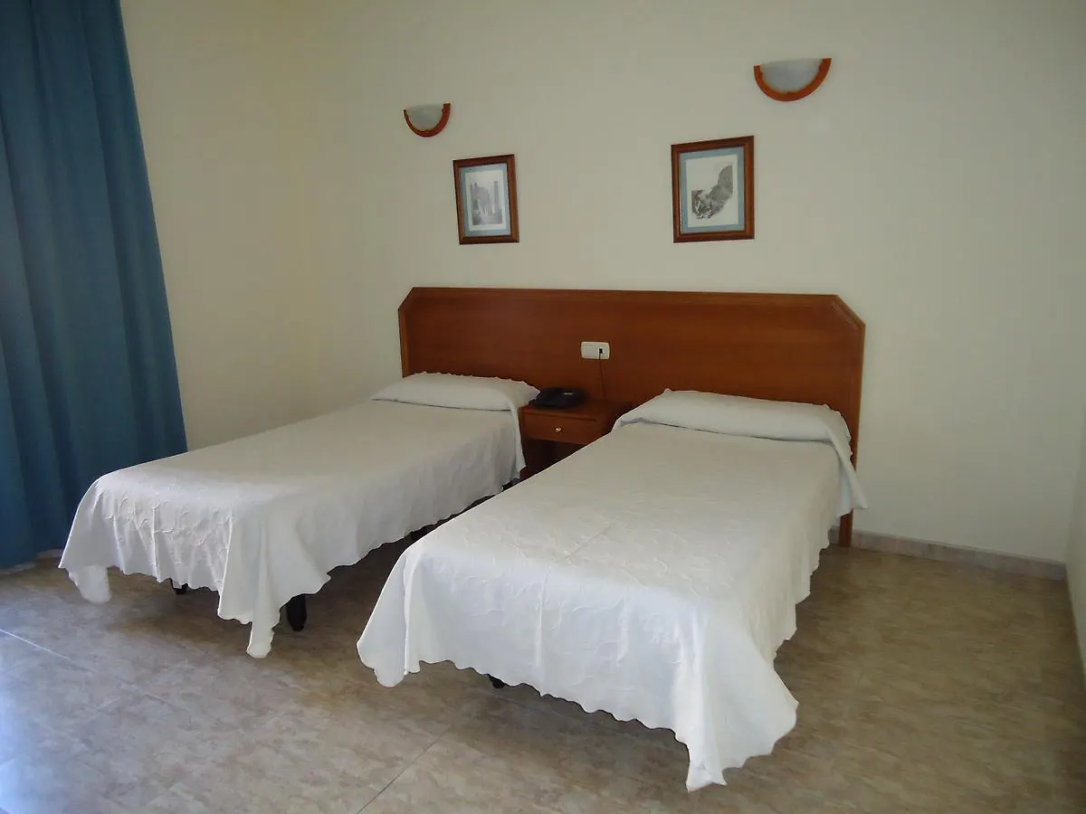 Hostal Santo Domingo El Ejido Guest house